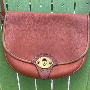 Vintage Dooney & Bourke British Tan Calvary Trooper Bag